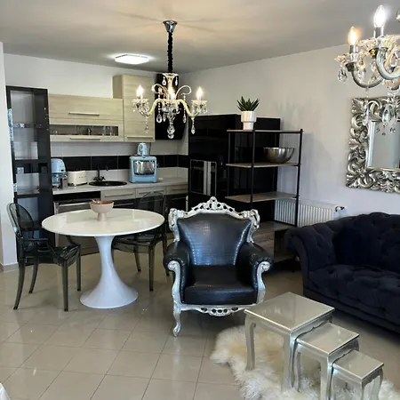 Apartment La Dolce Luxury Castagner With Private Parking *