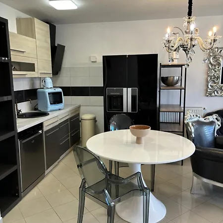 La Dolce Luxury Castagner With Private Parking Apartment *
