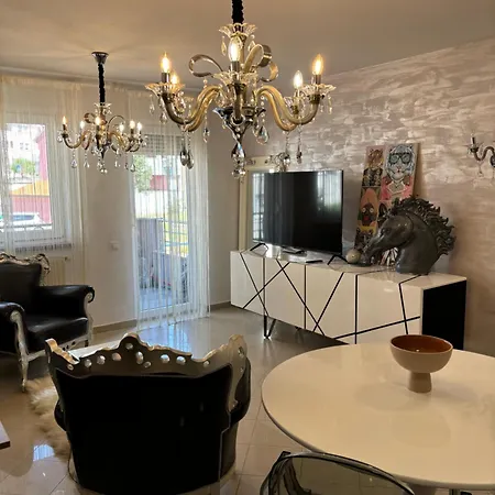 Apartment La Dolce Luxury Castagner With Private Parking *
